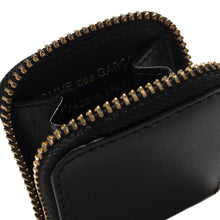 Load image into Gallery viewer, COMME des GARÇONS SA4100 Classic Leather Wallet / Black