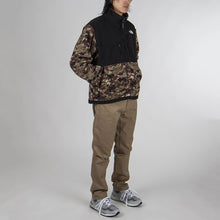 Load image into Gallery viewer, The North Face 95 Denali Jacket / Burnt Olive Green Digi Camo
